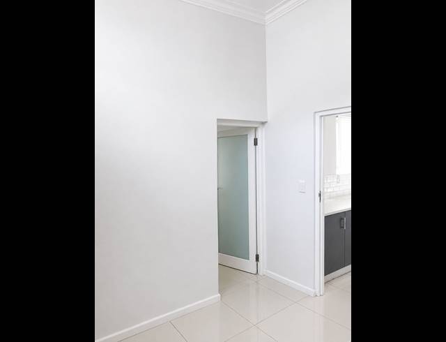 2 bed property to rent in WOODSTOCK
